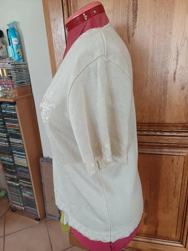 Beige trui met korte mouwen maat 42 – photo 4